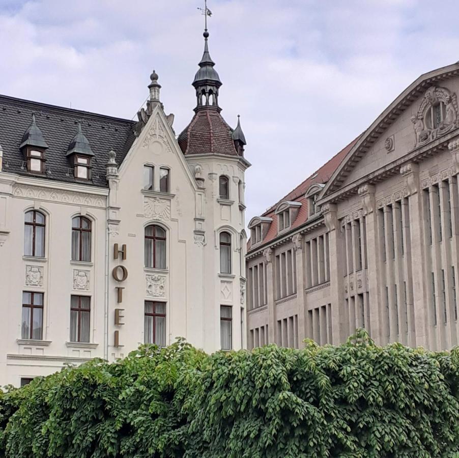 Akzent Hotel Am Goldenen Strauss Görlitz Exterior foto