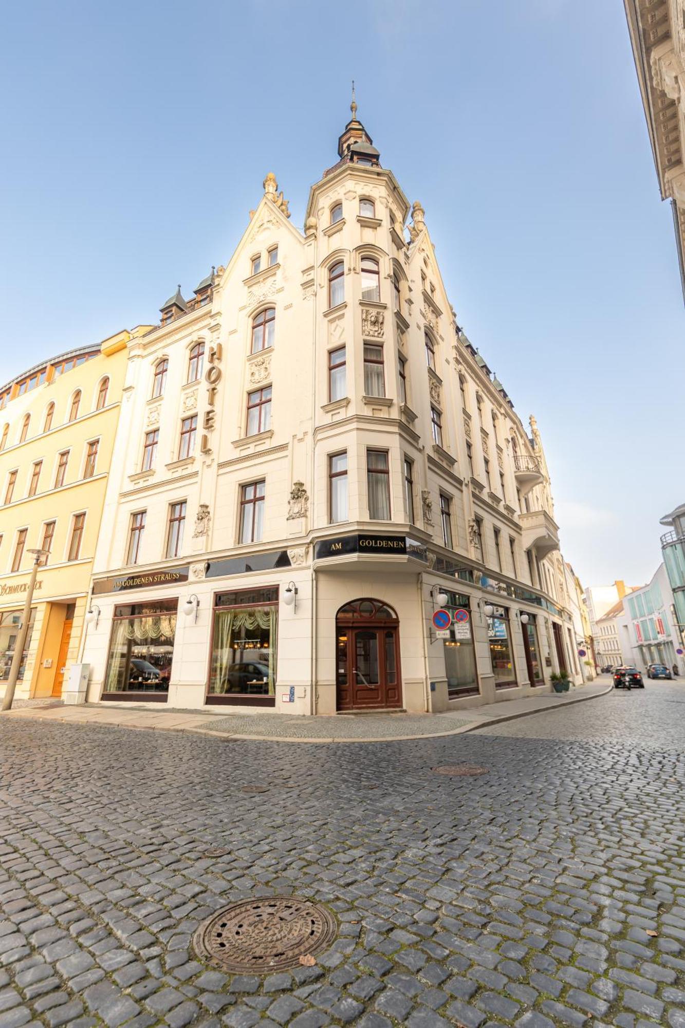 Akzent Hotel Am Goldenen Strauss Görlitz Exterior foto