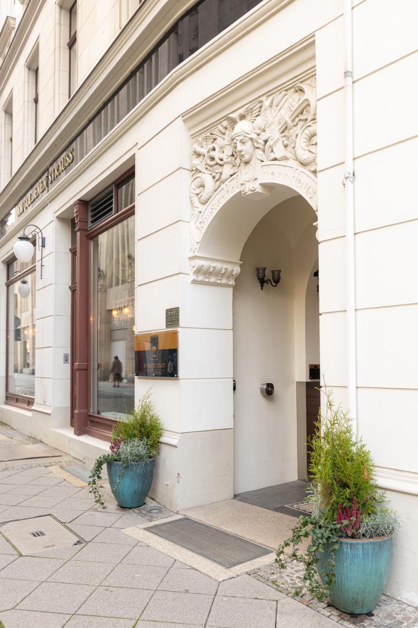 Akzent Hotel Am Goldenen Strauss Görlitz Exterior foto
