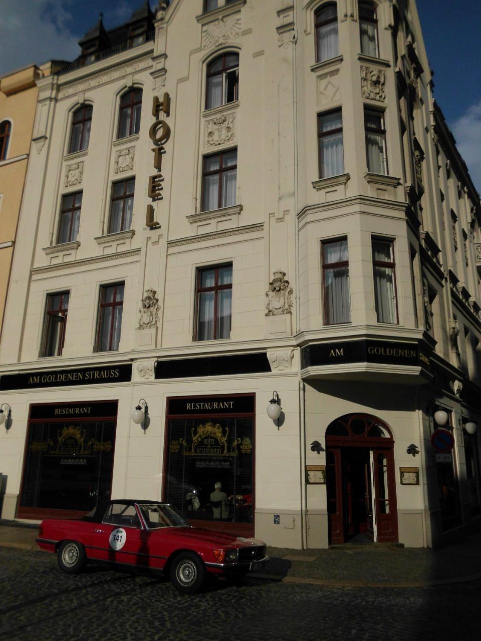 Akzent Hotel Am Goldenen Strauss Görlitz Exterior foto